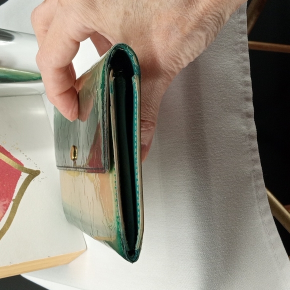 LOUIS VUITTON SARAH WALLET - Picture 5 of 6